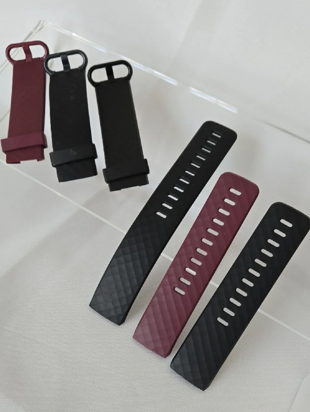 Fitbit Charge 3 Replacement Bands – Black & Burgundy – Textured Silicone – S & L